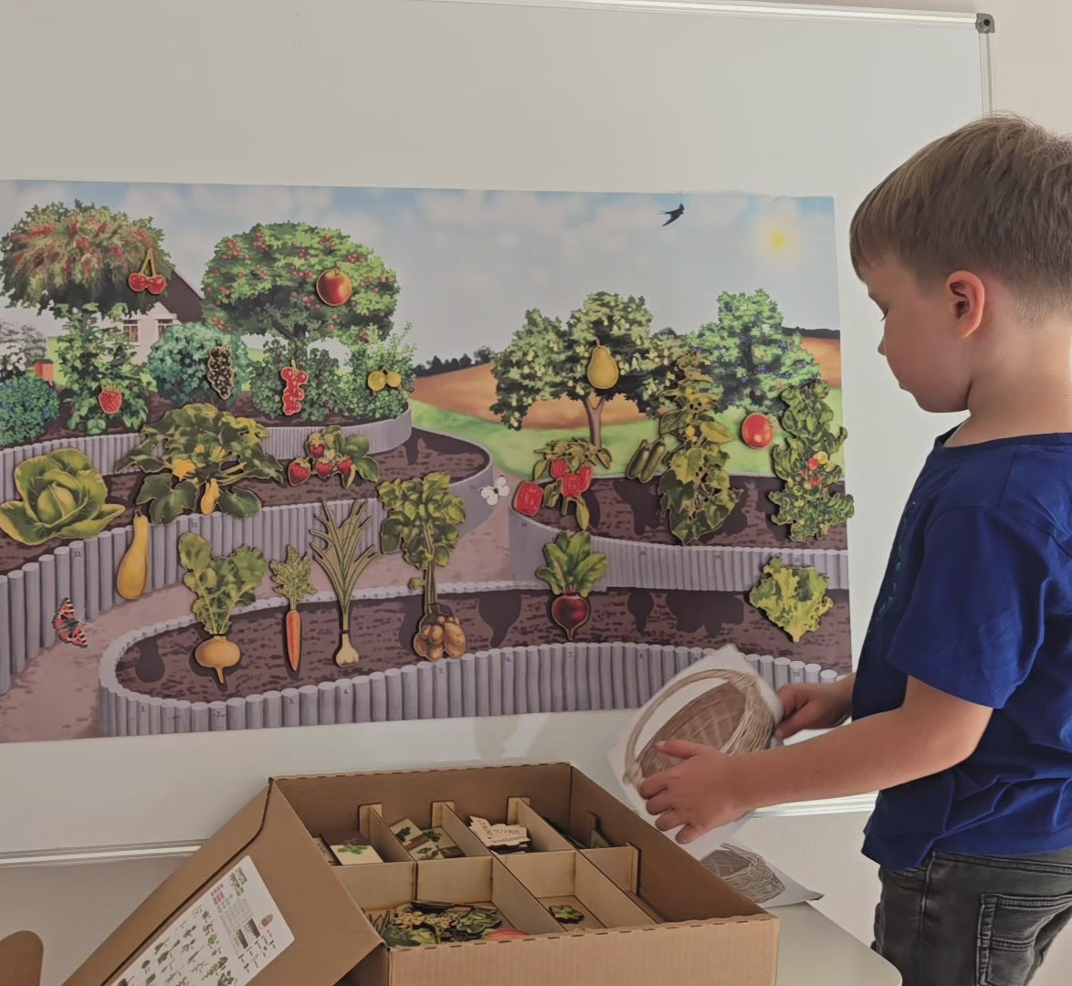 Large Nature Game “The Garden”